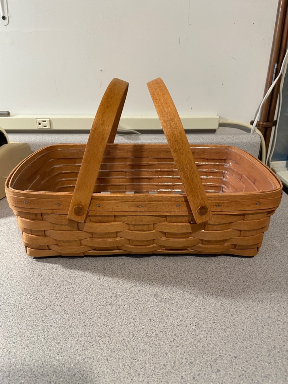 Longaberger vintage collectible Small Gathering basket with Liner